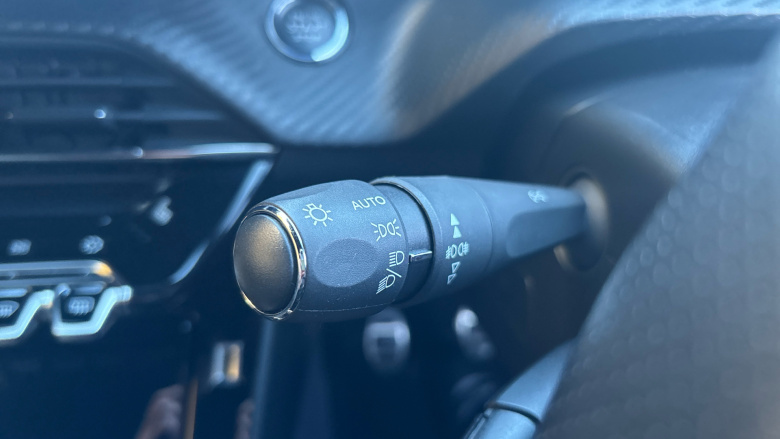 Peugeot 2008 1.2 PureTech 130 GT Line 5dr Petrol Estate